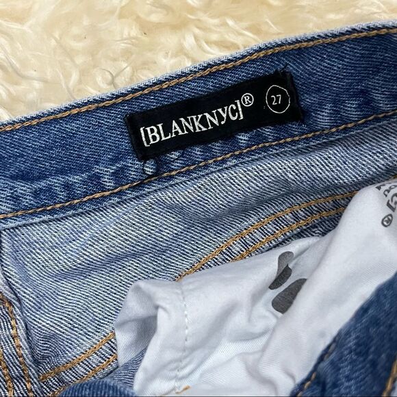BLANK NYC Distressed High Rise Cut Off Shorts 27 - Picture 6 of 9